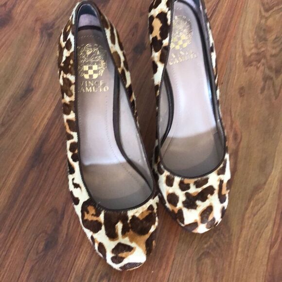 Vince Camuto Leopard hair Platform high heel pumps 8.5 - Picture 2 of 6